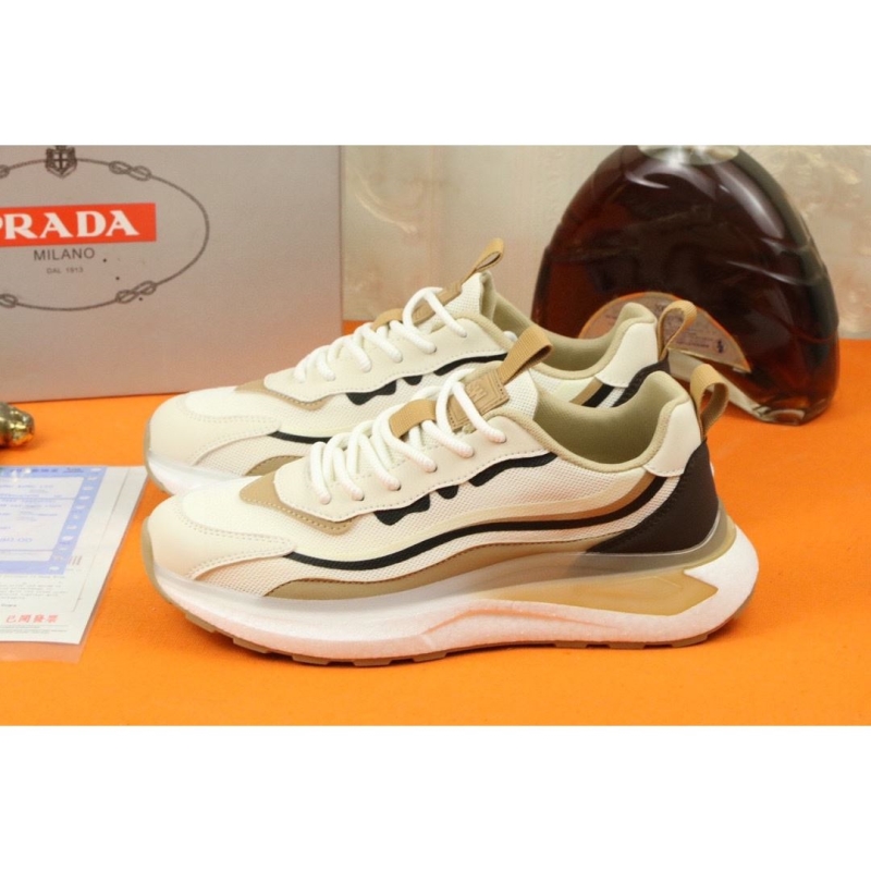 Pra*a casual shoes